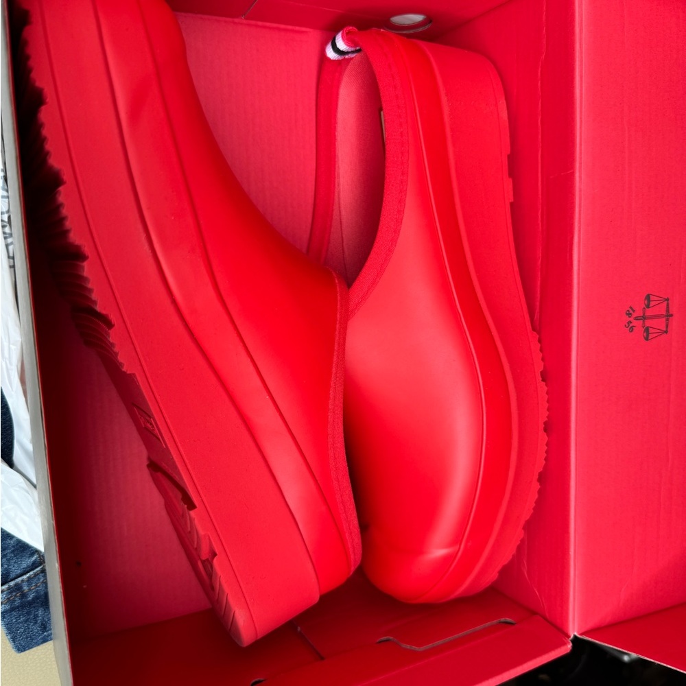 Hunter Women's Red Winter & Rain Boots